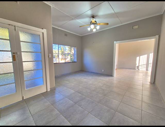 3 BEDROOM HOUSE FOR SALE IN BRENTHURST